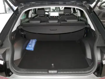 HYUNDAI Ioniq 5 72 6  kWh Uniq 4WD Relax Leder LED Navi