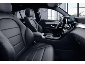 MERCEDES-BENZ GLC 220 d 4MATIC Coupé AMG MBUX CarPla…