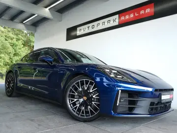 PORSCHE Panamera 4 E-Hybrid Pepita SpAbgas Pano HUD 21z