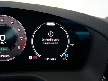 PORSCHE Panamera 4 E-Hybrid Pepita SpAbgas Pano HUD 21z