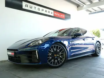 PORSCHE Panamera 4 E-Hybrid Pepita SpAbgas Pano HUD 21z
