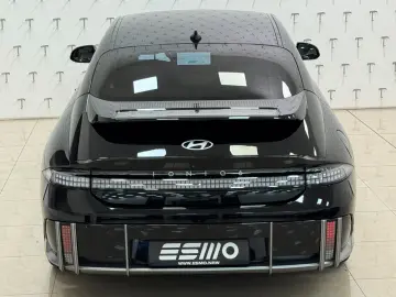 HYUNDAI IONIQ 6 77 4kWh 325ps 4WD Uniq 360 K BOSE NAV Qi