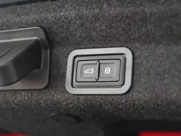 AUDI A6 Lim. 45 TFSI quattro design KAMERA LEDER