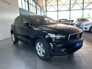 VOLVO XC40 T2 Momentum-Core Navi LED Kamera PDCv h App