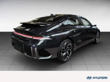 HYUNDAI IONIQ 6 4WD 77 4kWh UNIQ Digi-Spiegel 20LM HUD N