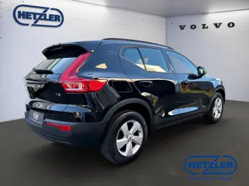 VOLVO XC40 Momentum Core 2WD Navi Digitales Cockpit So