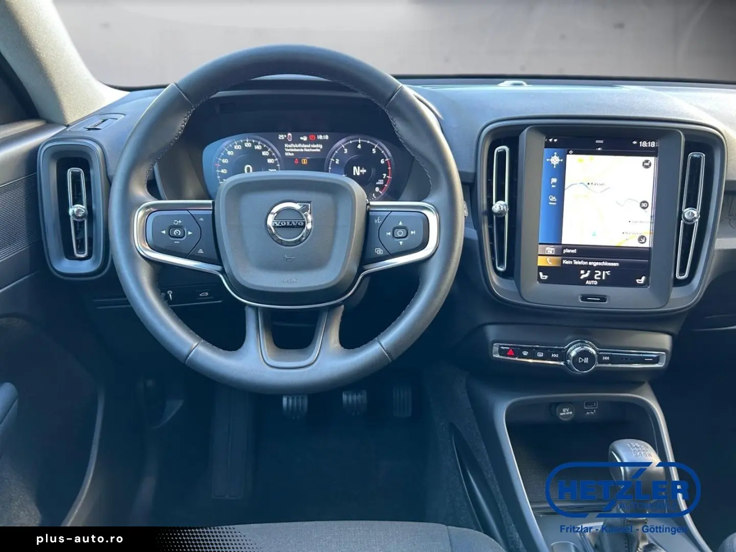 VOLVO XC40 2022 — imagine 10