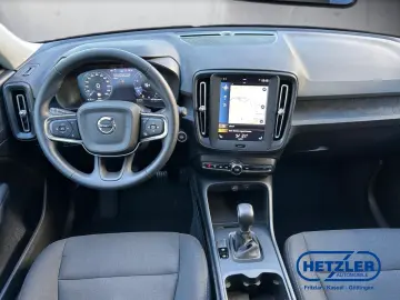VOLVO XC40 Momentum Core 2WD Navi Digitales Cockpit So