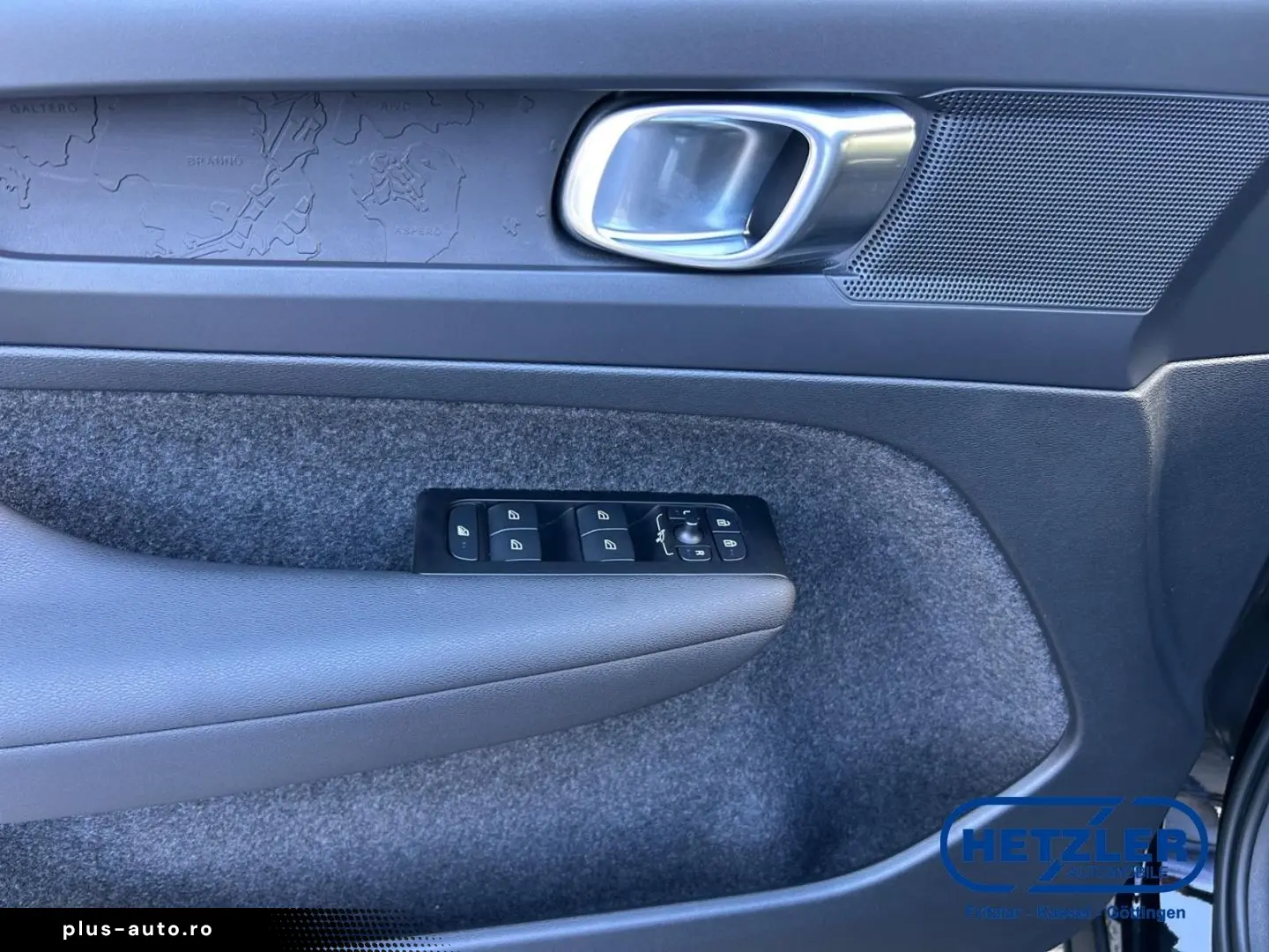 VOLVO XC40 2022 — imagine 15