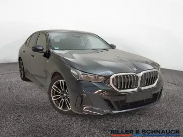 BMW 520d M Sport ACC MEM LED KAM SHZG