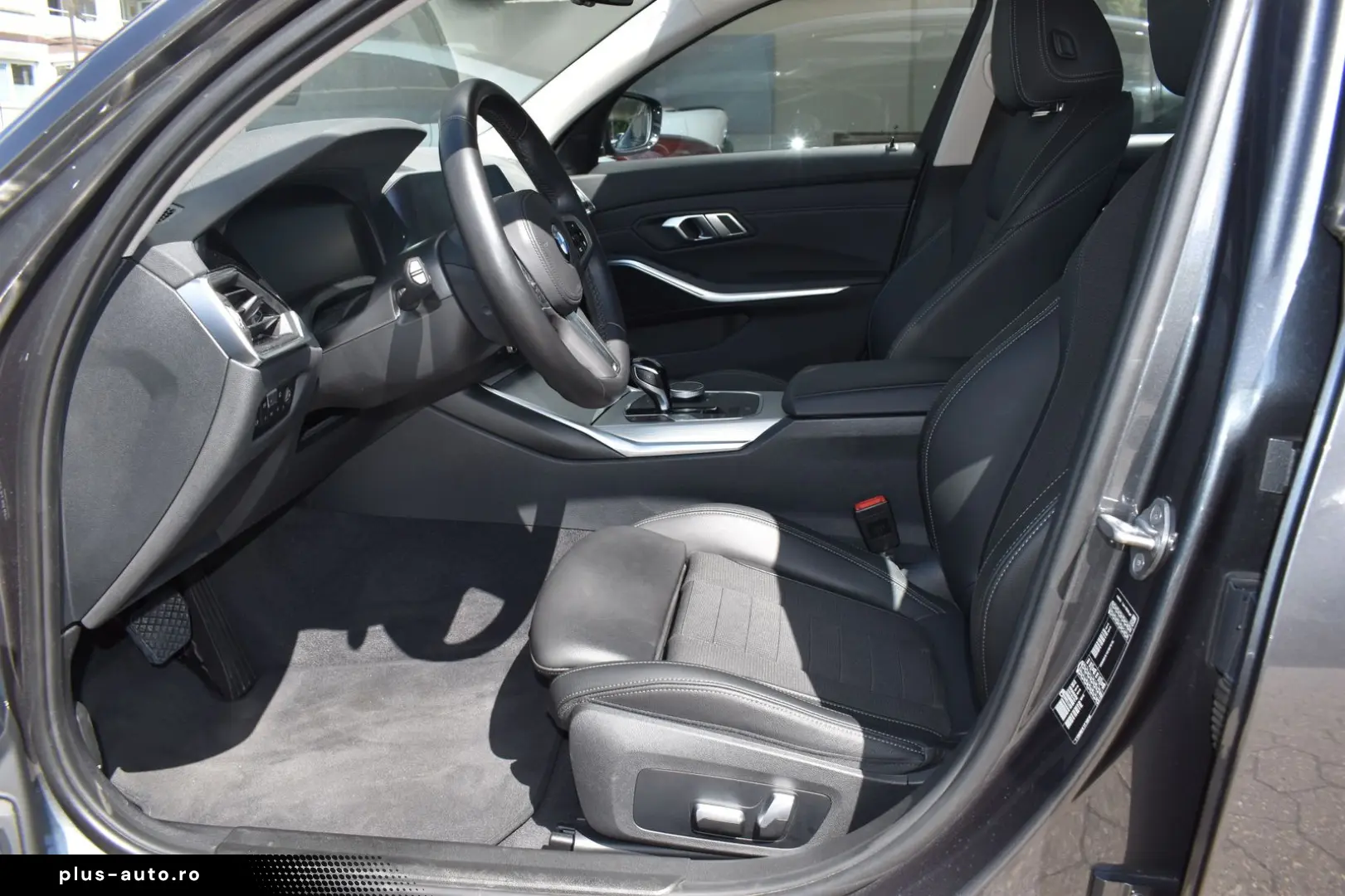 BMW 320i Limousine Sport Line HiFi DAB WLAN GSD AHK