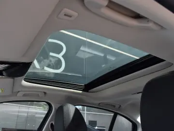 BMW 320i Limousine Sport Line HiFi DAB WLAN GSD AHK