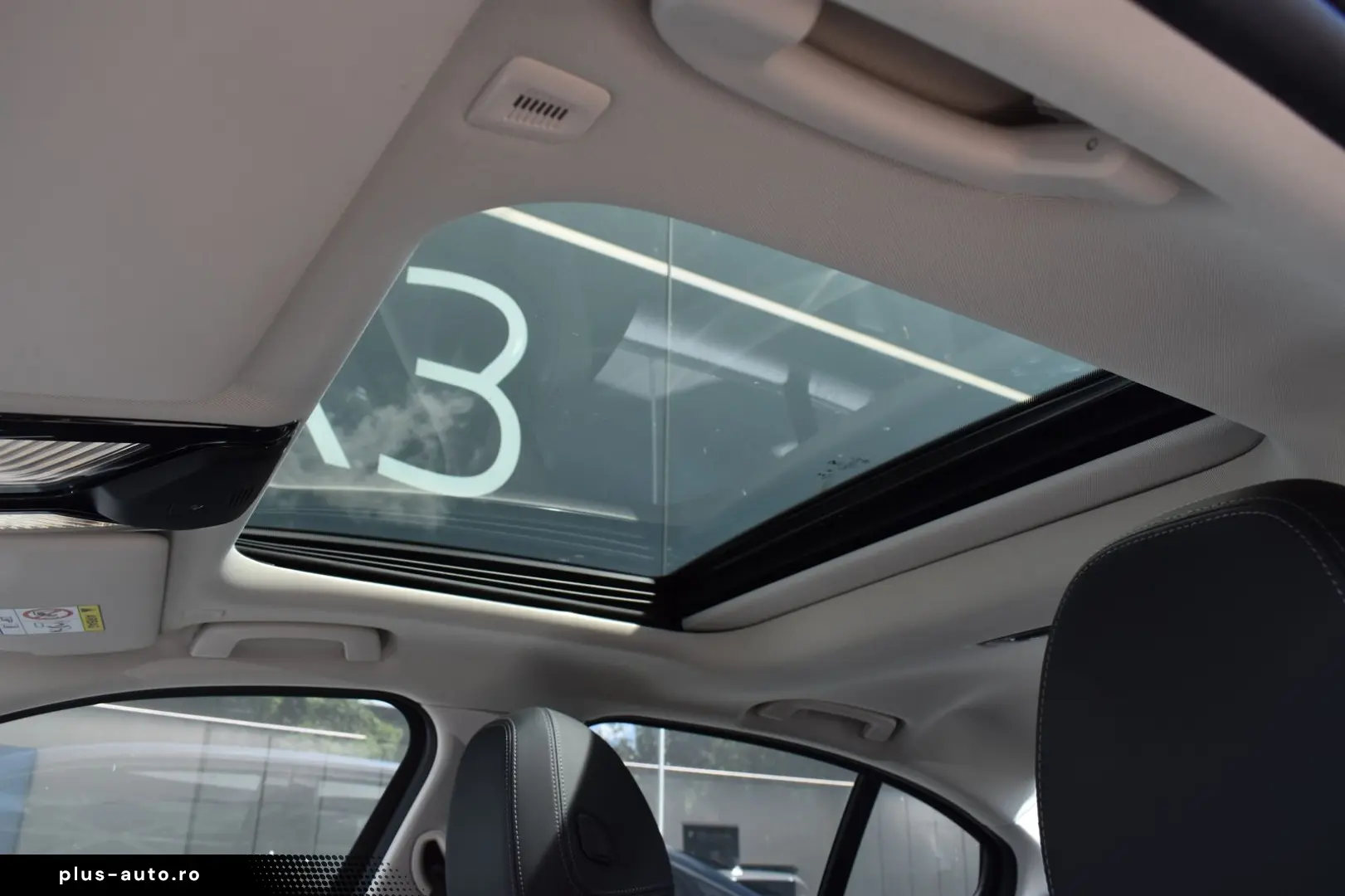 BMW 320i Limousine Sport Line HiFi DAB WLAN GSD AHK