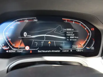 BMW 320i Limousine Sport Line HiFi DAB WLAN GSD AHK