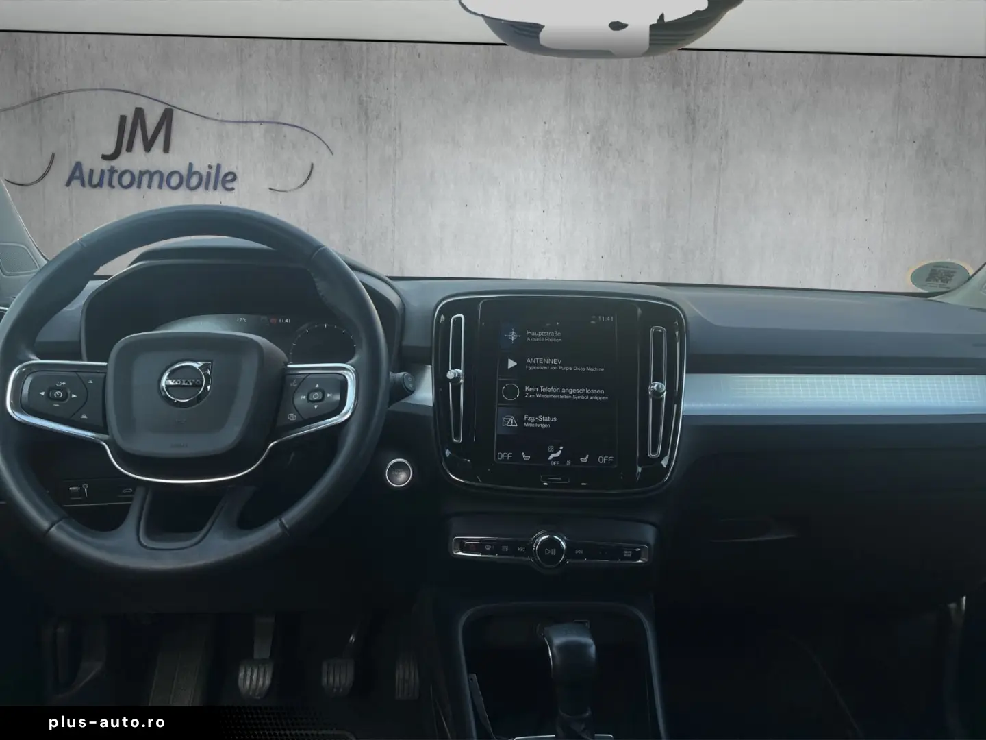 VOLVO XC40 2020 — imagine 12