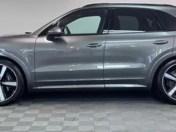 PORSCHE Cayenne E-Hybrid  PASM PANO AHK