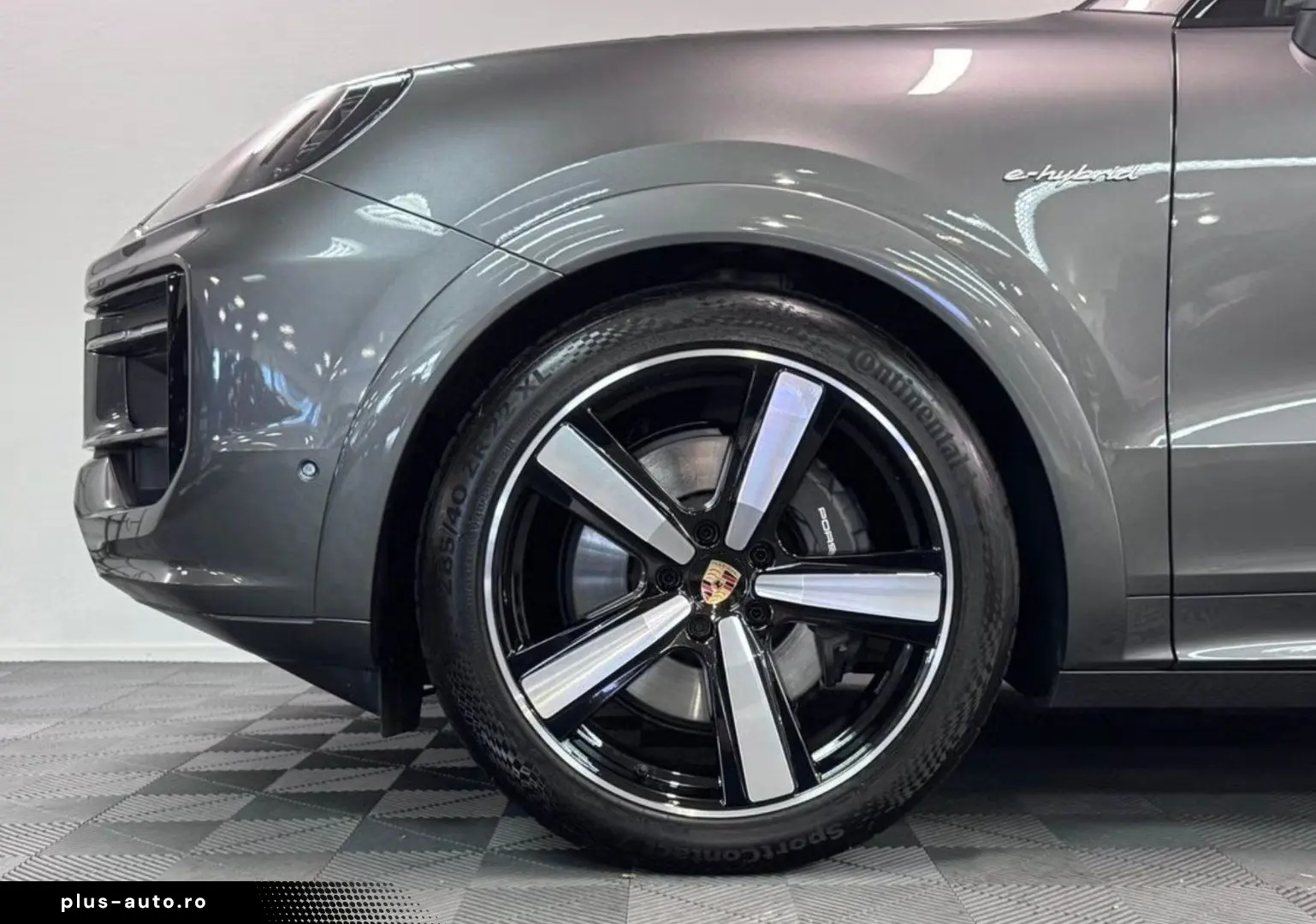 PORSCHE Cayenne 2025 — imagine 3