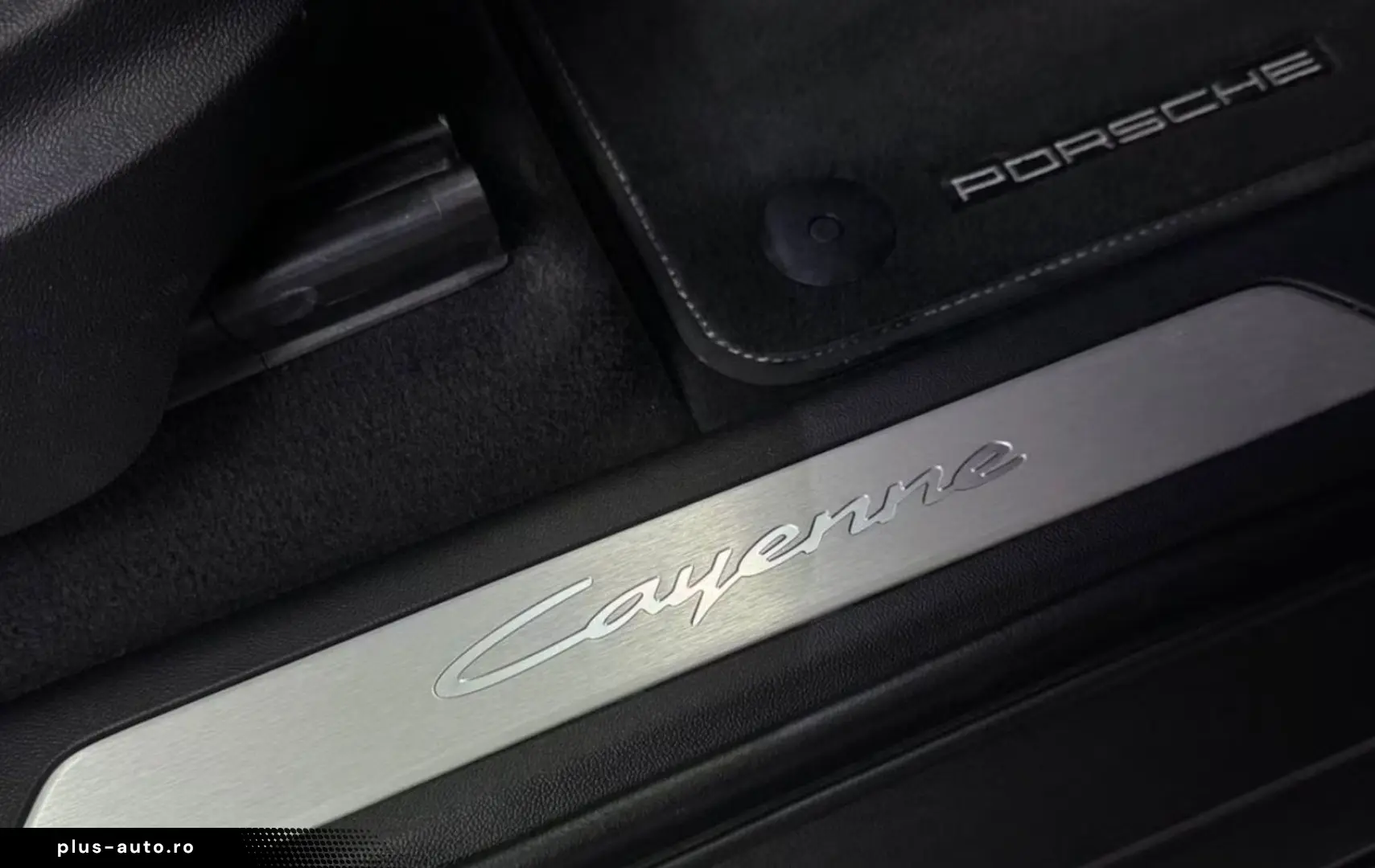 PORSCHE Cayenne 2025 — imagine 9