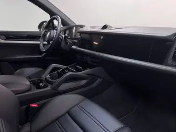 PORSCHE Cayenne E-Hybrid  PASM PANO AHK