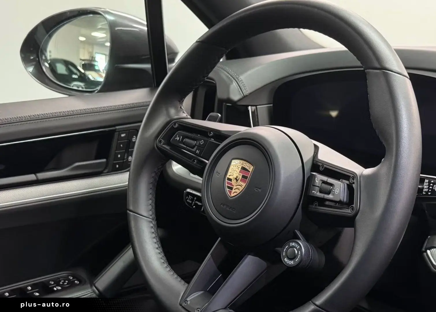 PORSCHE Cayenne 2025 — imagine 12