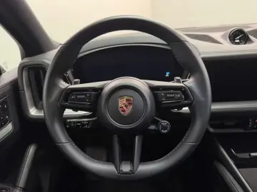 PORSCHE Cayenne E-Hybrid  PASM PANO AHK