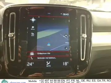 VOLVO XC 40 T2 Momentum Pro Aut. Virtual LED Navi Car