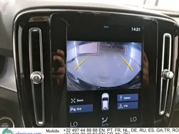 VOLVO XC 40 T2 Momentum Pro Aut. Virtual LED Navi Car