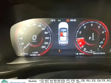 VOLVO XC 40 T2 Momentum Pro Aut. Virtual LED Navi Car