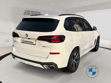 BMW X5 xDrive50e M Sport 21  AHK Pano Softclose H&K
