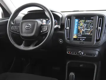 VOLVO XC40 T2 Momentum  1.Hand Navi Park ass.