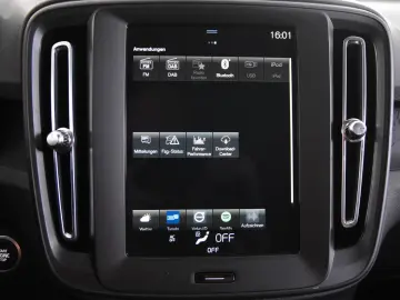 VOLVO XC40 T2 Momentum  1.Hand Navi Park ass.