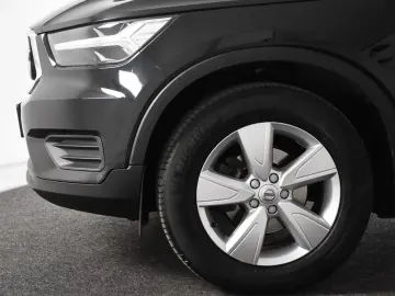 VOLVO XC40 T2 Momentum  1.Hand Navi Park ass.