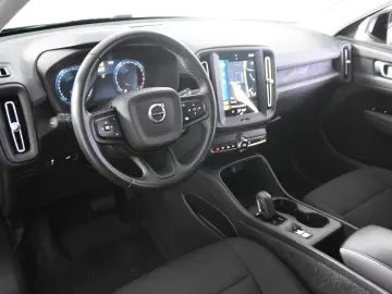 VOLVO XC40 T2 Momentum  1.Hand Navi Kamera Carplay