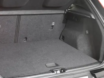 VOLVO XC40 T2 Momentum  1.Hand Navi Kamera Carplay