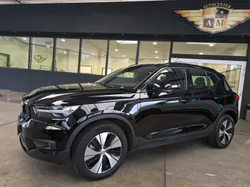 VOLVO XC40 R-Design Expression Recharge Plug-In Hybrid