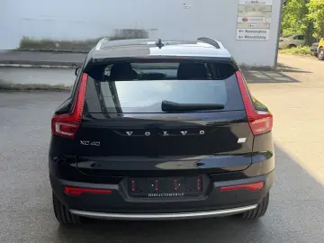 VOLVO XC40 Inscription Expression Recharge Plug-In Hyb