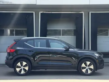 VOLVO XC40 Inscription Expression Recharge Plug-In Hyb