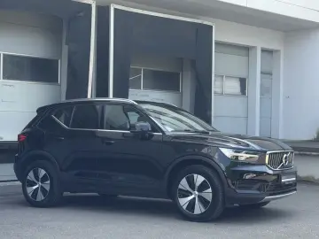 VOLVO XC40 Inscription Expression Recharge Plug-In Hyb