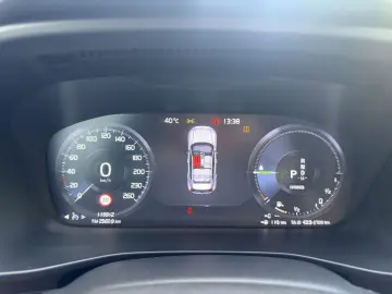 VOLVO XC40 Inscription Expression Recharge Plug-In Hyb