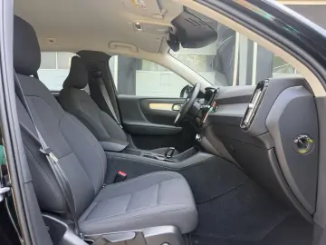 VOLVO XC40 Inscription Expression Recharge Plug-In Hyb