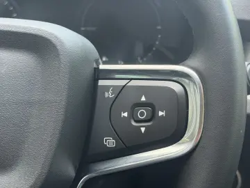 VOLVO XC40 Inscription Expression Recharge Plug-In Hyb