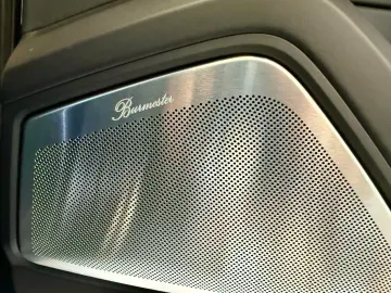 PORSCHE Cayenne GTS PTS-Farbe CarbonDesign HUD Burmester