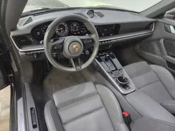 PORSCHE 992 Turbo Cabrio Matrix Sitzlüft Sportabgas 18W