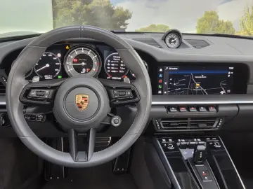 PORSCHE 992 Turbo Cabrio Matrix Sitzlüft Sportabgas 18W