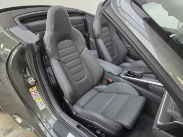 PORSCHE 992 Turbo Cabrio Matrix Sitzlüft Sportabgas 18W