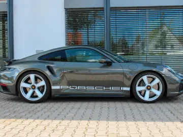 PORSCHE 911 Turbo 50 Jahre   HERITAGE PAKET   BURMESTER