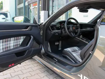 PORSCHE 911 Turbo 50 Jahre   HERITAGE PAKET   BURMESTER