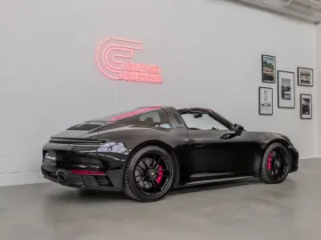 PORSCHE 992 Targa 4 GTS I APPROVED I Lift I Matrix