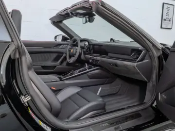 PORSCHE 992 Targa 4 GTS I APPROVED I Lift I Matrix