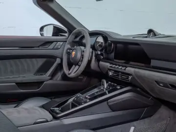 PORSCHE 992 Targa 4 GTS I APPROVED I Lift I Matrix